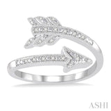 1/20 ctw Round Cut Diamond Arrow Ring in Sterling Silver