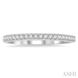 1/5 Ctw Round Cut Diamond Wedding Band in 14K White Gold